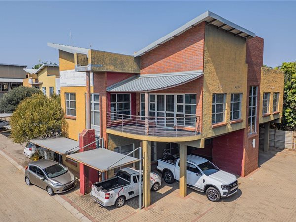 96 m² Office Space 96 m² Office Space
