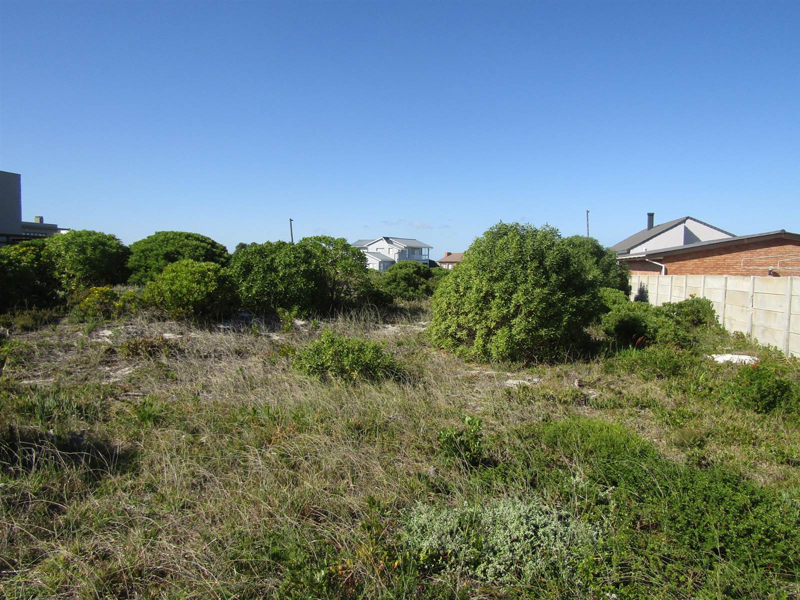 902 m² Land available in Pearly Beach photo number 4