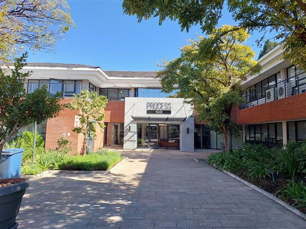 425.899993896484  m² Commercial space in Bryanston