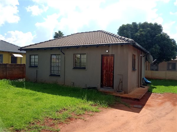 3 Bedroom House 3 Bedroom House