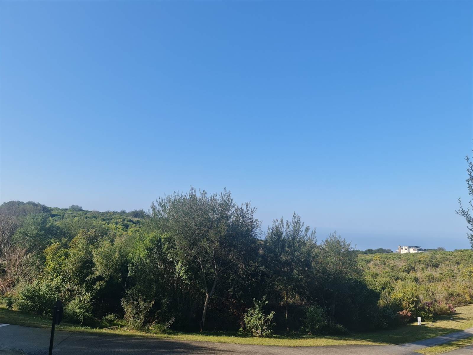 4272 m² Land available in Pezula Private Estate photo number 9