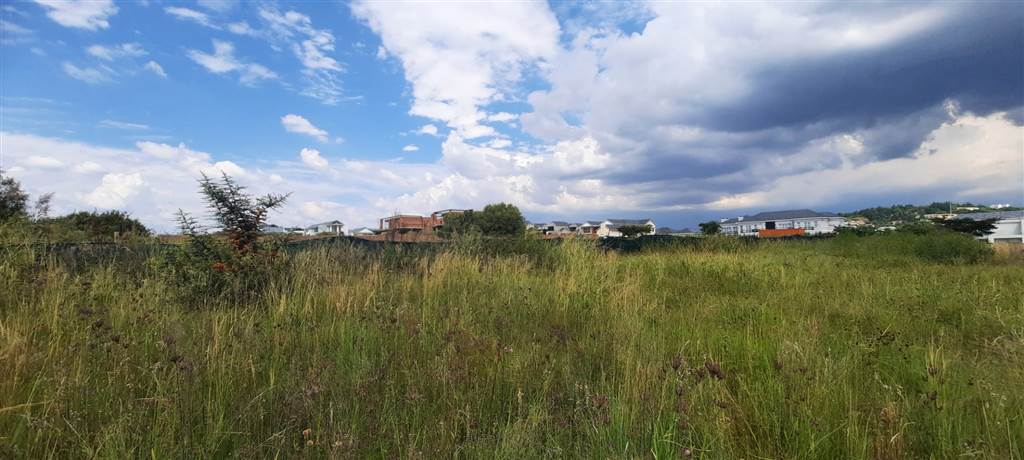 5004 m² Land available in Blue Hills Equestrian Estate photo number 2