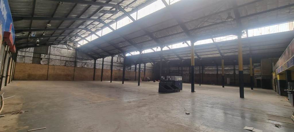 2300  m² Industrial space in Philippi photo number 4