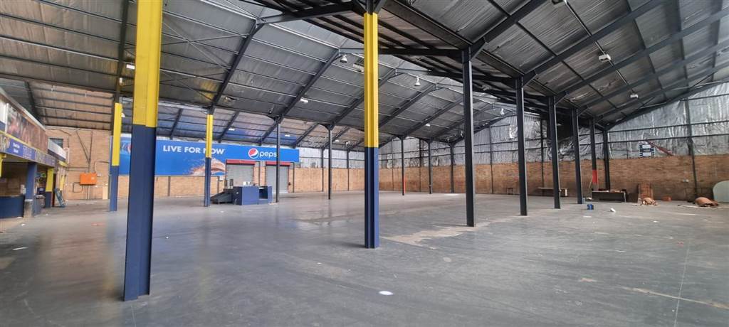 2300  m² Industrial space in Philippi photo number 8