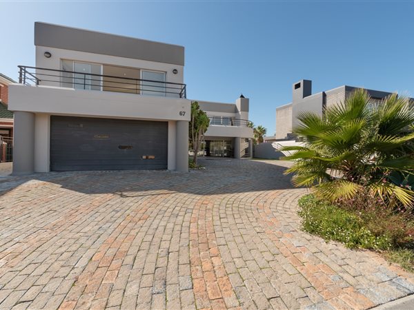 3 Bed House in Greenways Golf Estate