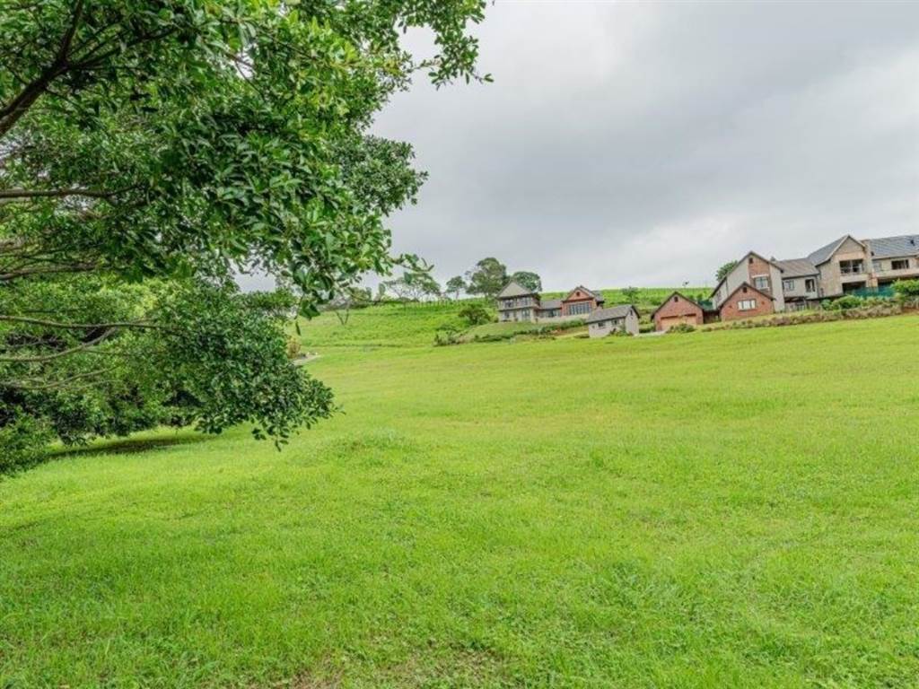 1095 m² Land available in Cotswold Downs Estate photo number 8