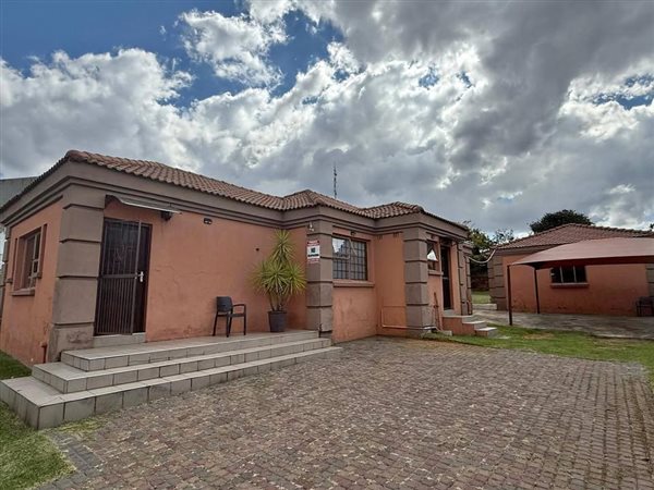 3 Bedroom House