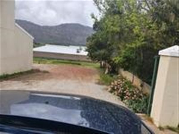 6 Bed House in Villiersdorp