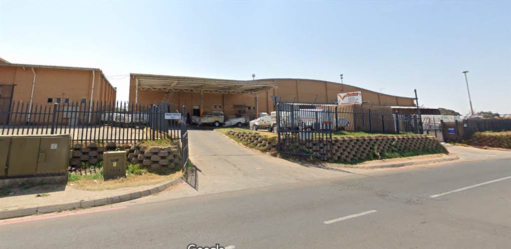 426  m² Commercial space in Roodepoort Central photo number 11