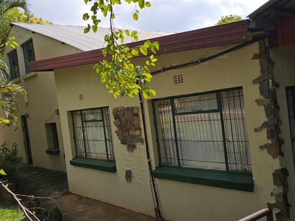 2 Bedroom House 2 Bedroom House