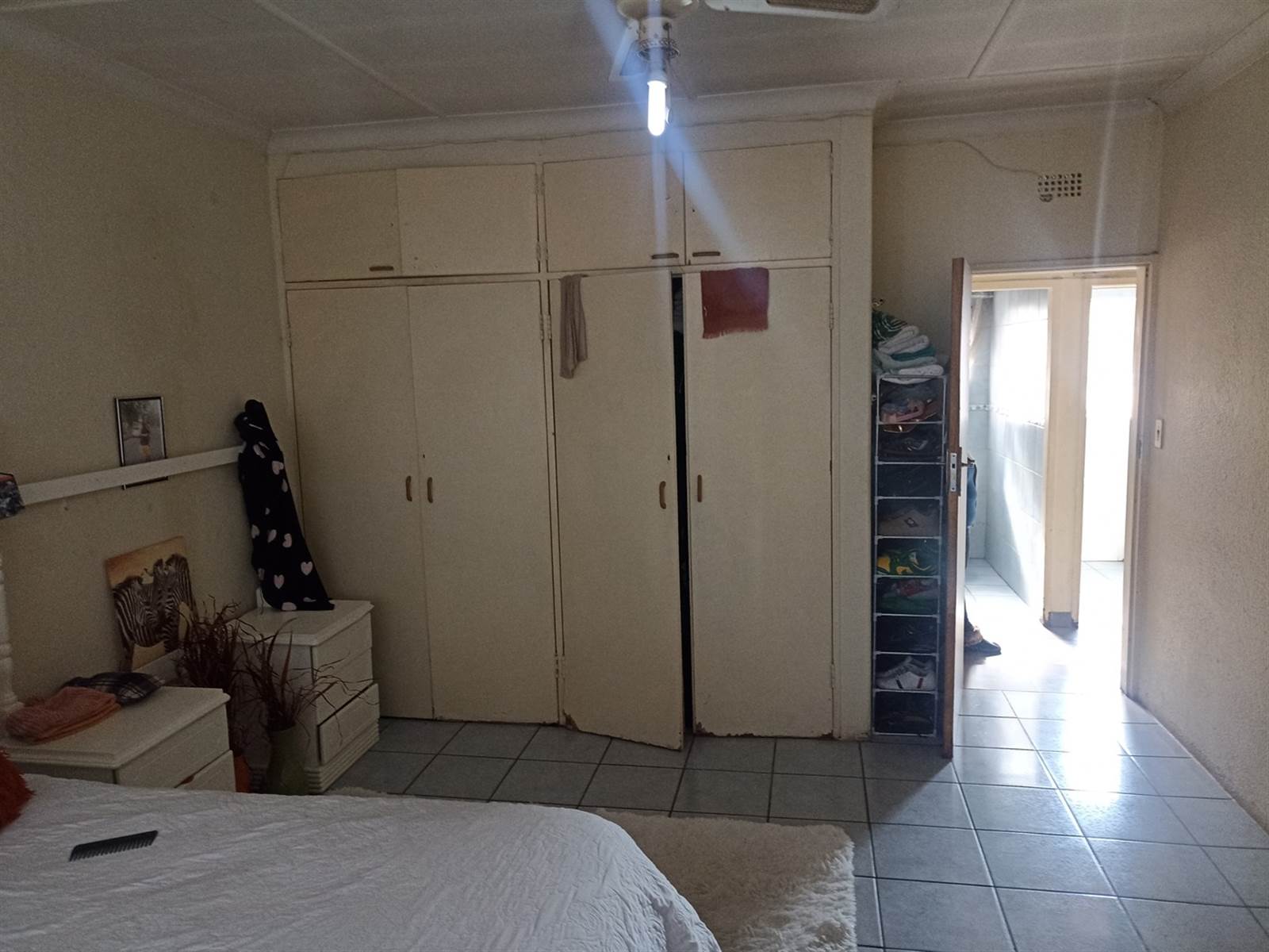 3 Bed Apartment in Brakpan Central photo number 3
