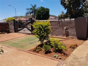 2 Bed House in Mahube Valley