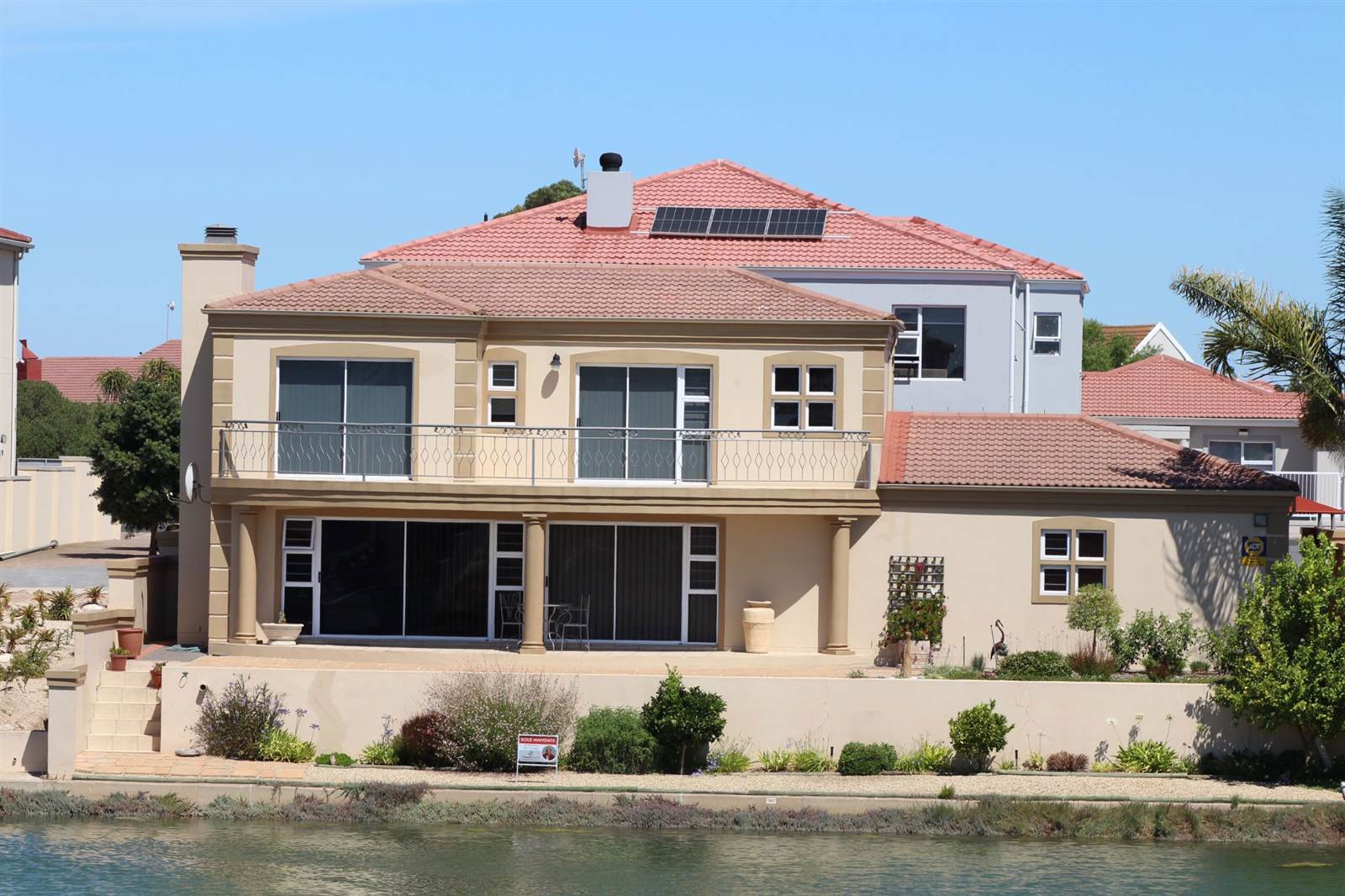 3 Bed House in Port Owen photo number 2