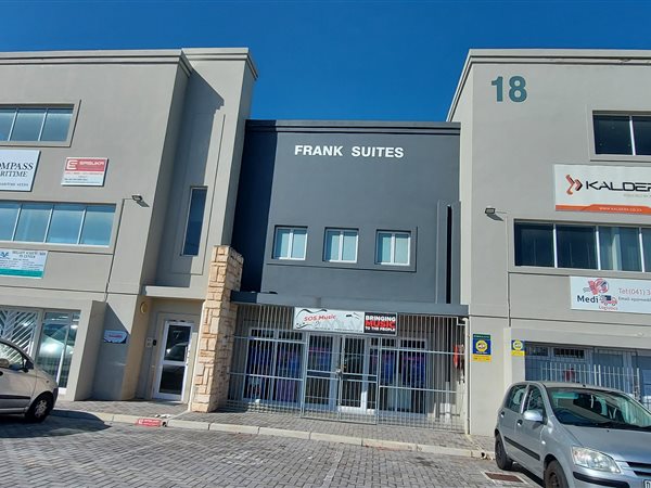 100  m² Commercial space in Newton Park