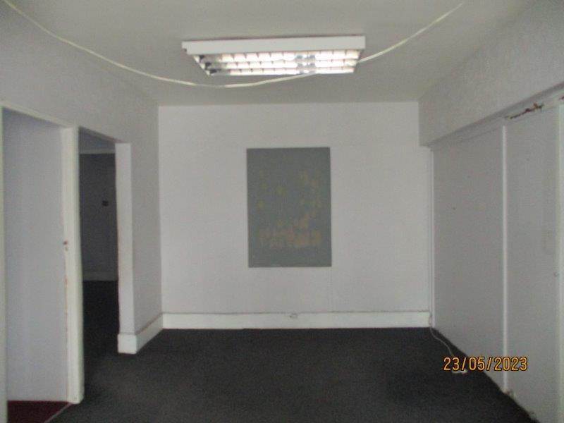 800  m² Commercial space in Benoni Central photo number 3
