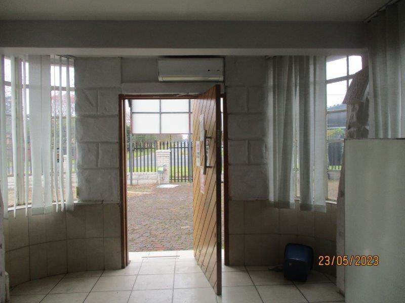 800  m² Commercial space in Benoni Central photo number 5