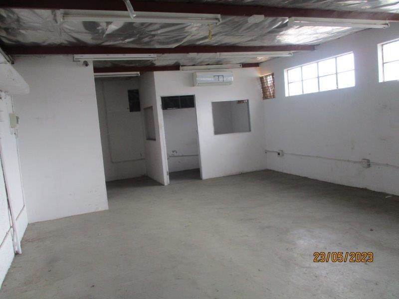 800  m² Commercial space in Benoni Central photo number 9
