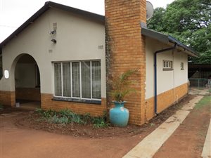 3 Bed House in East Lynne