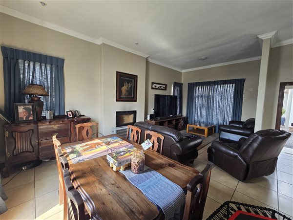 3 Bedroom House 3 Bedroom House