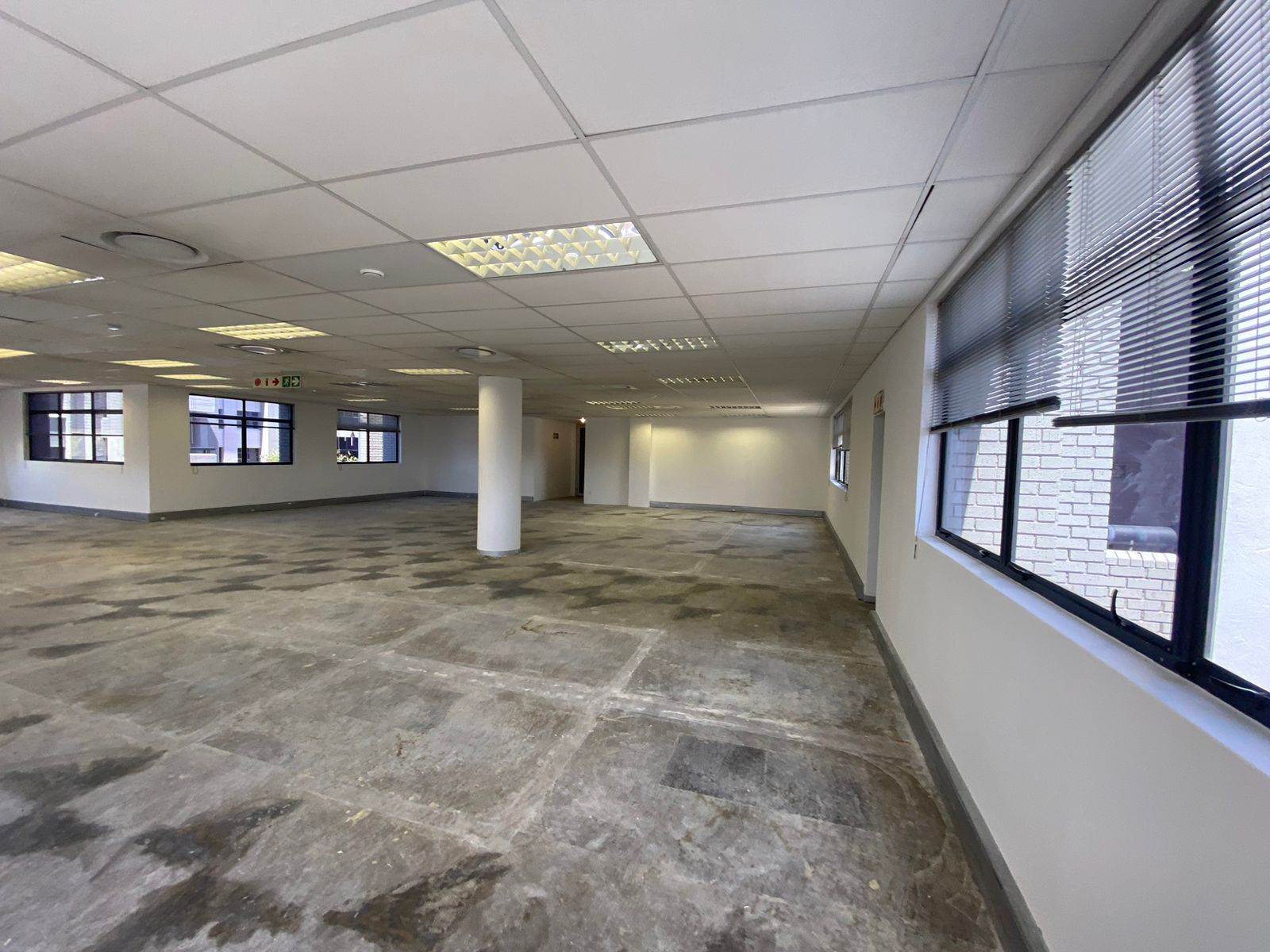 327  m² Commercial space in Sunninghill photo number 10