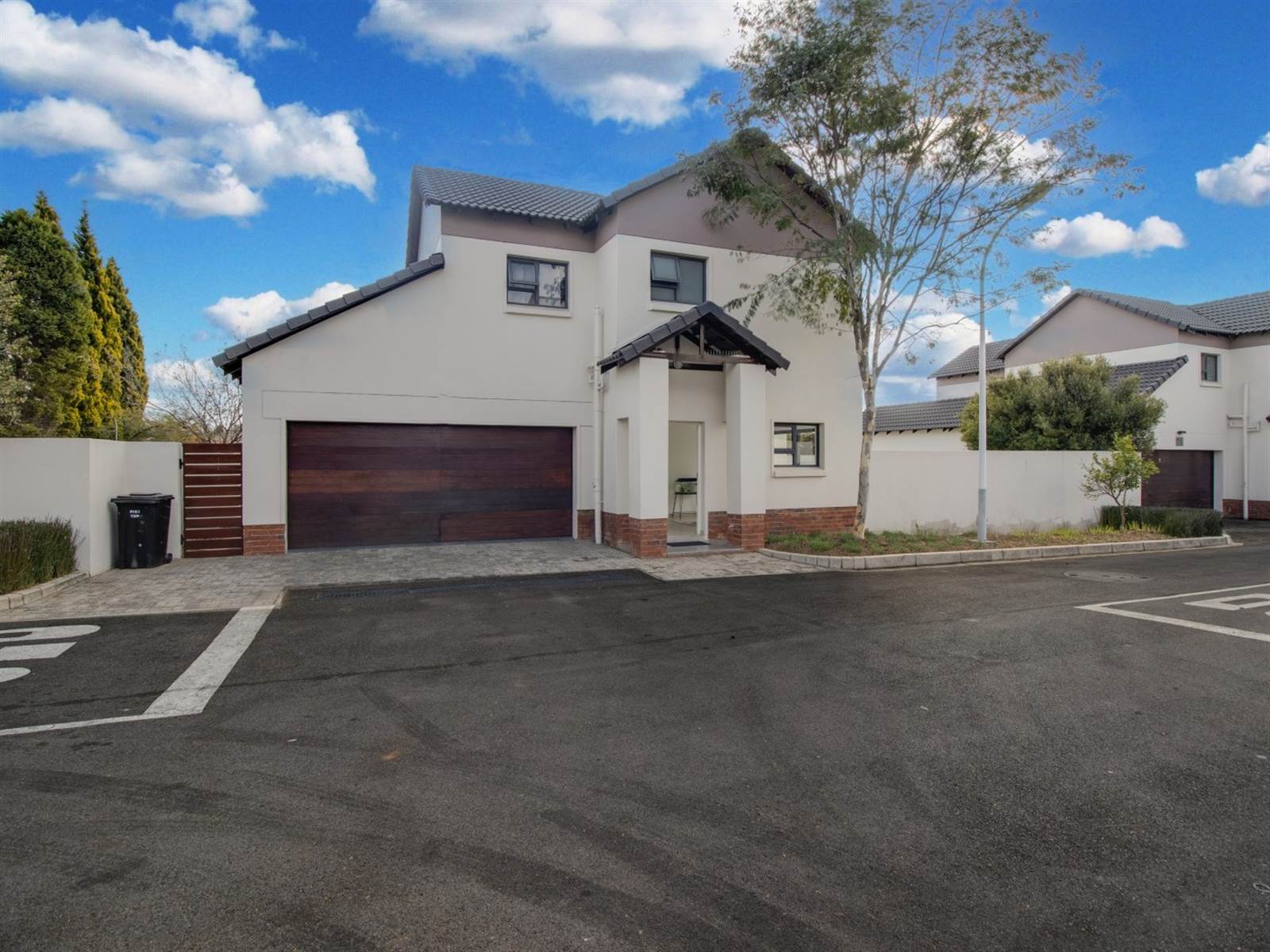 4 Bed Cluster in Fourways photo number 28