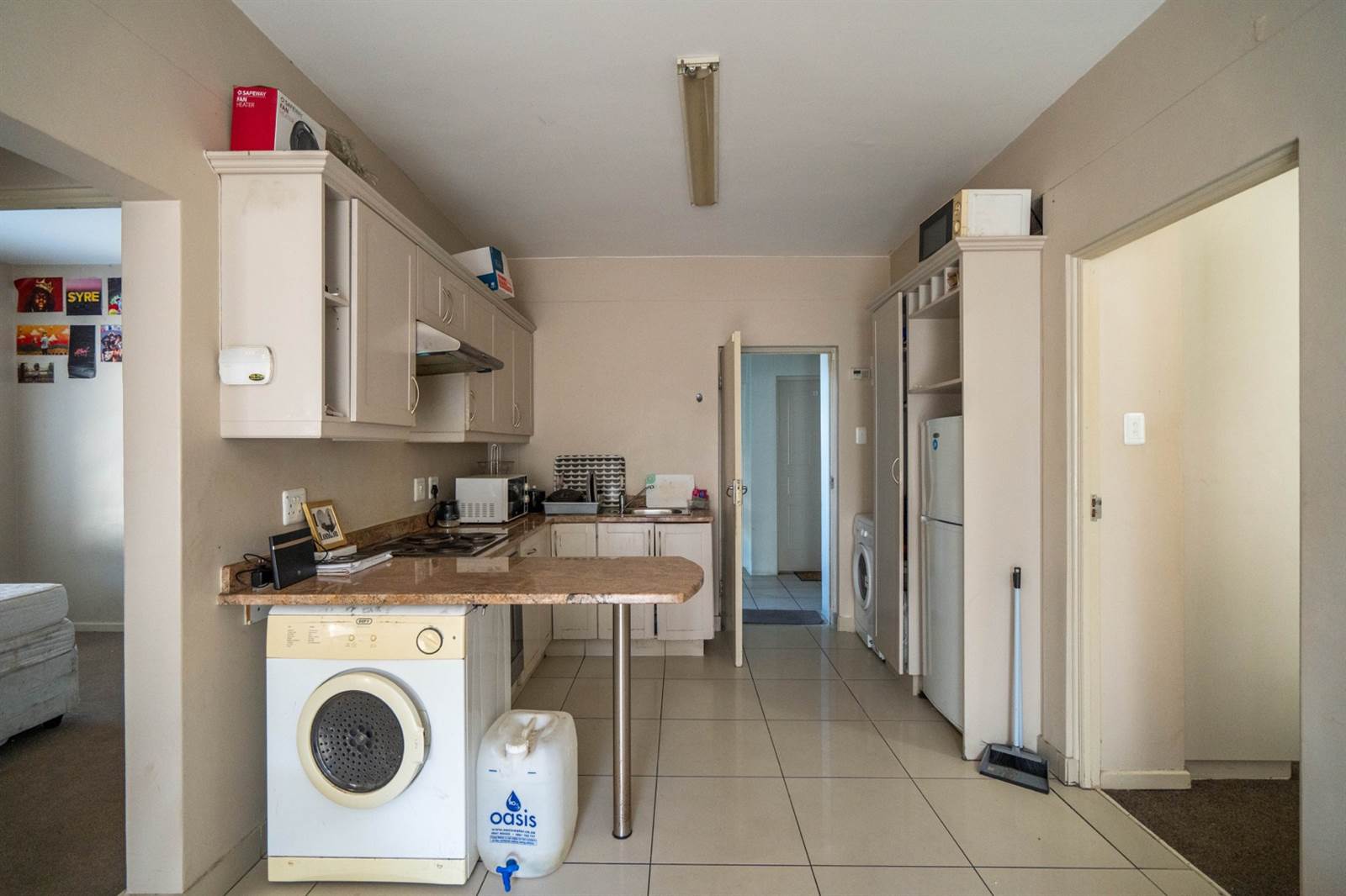 3 Bed Apartment in Grahamstown Central photo number 14