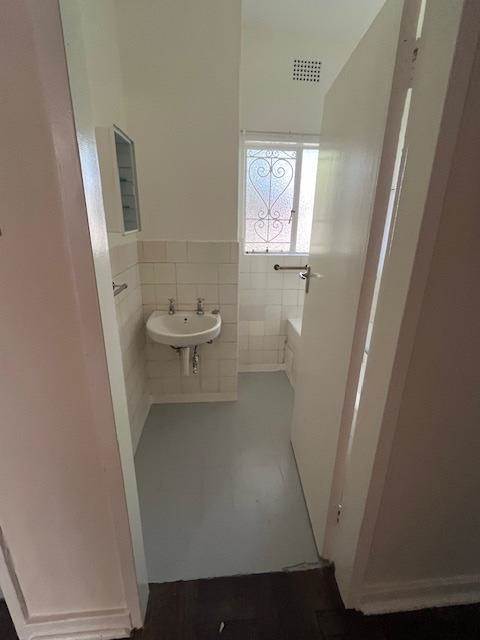 2 Bed Flat in Lambton photo number 13