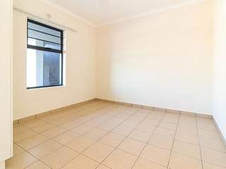 2 Bed Apartment in Parklands East photo number 9