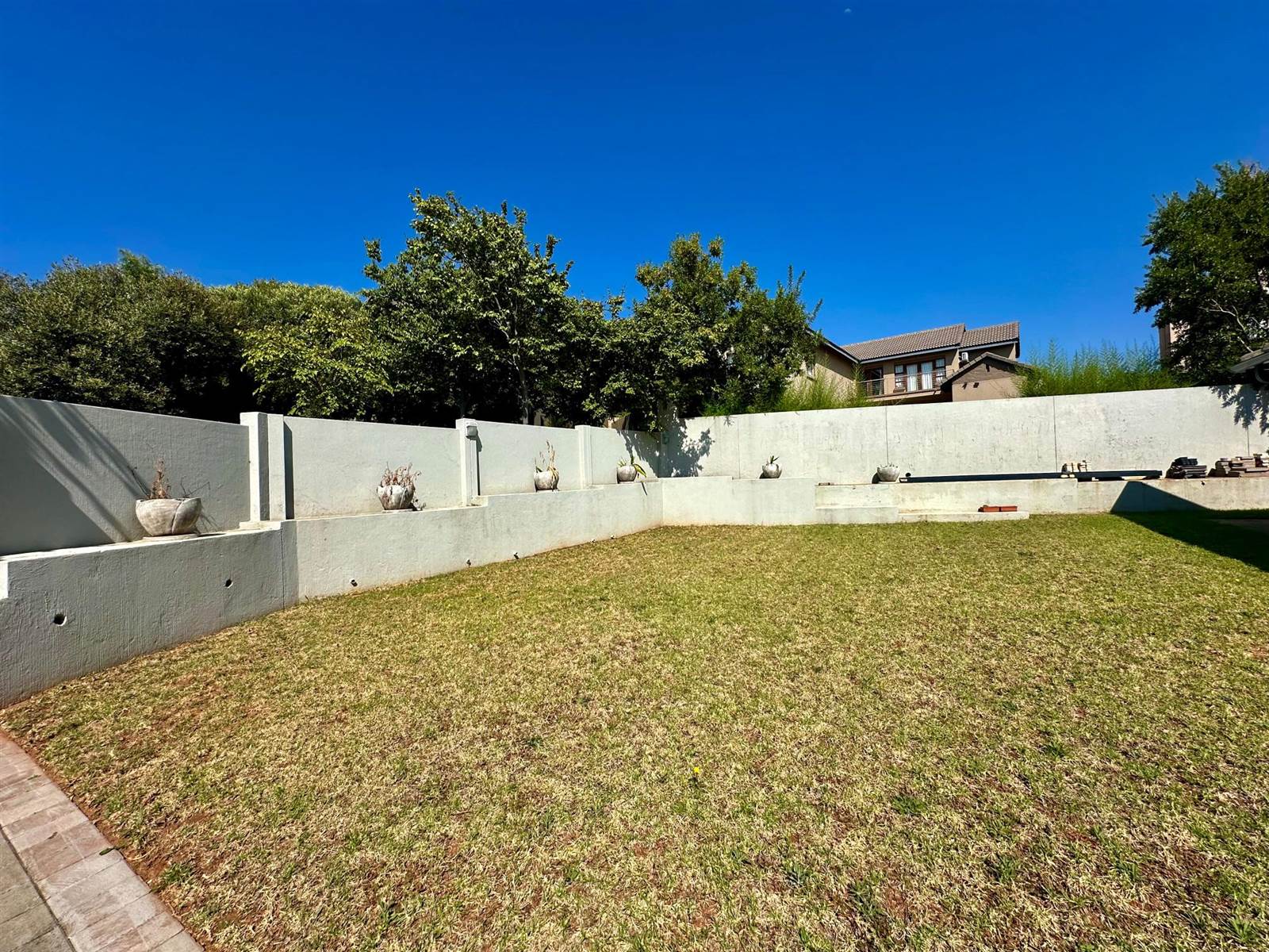 5 Bed House in Mooikloof Equestrian Estate photo number 24