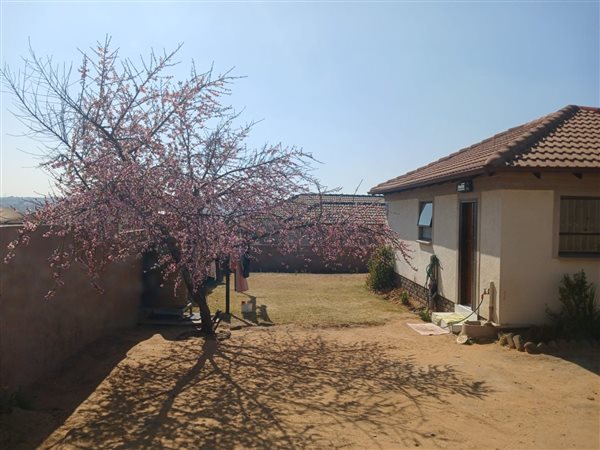 2 Bedroom House