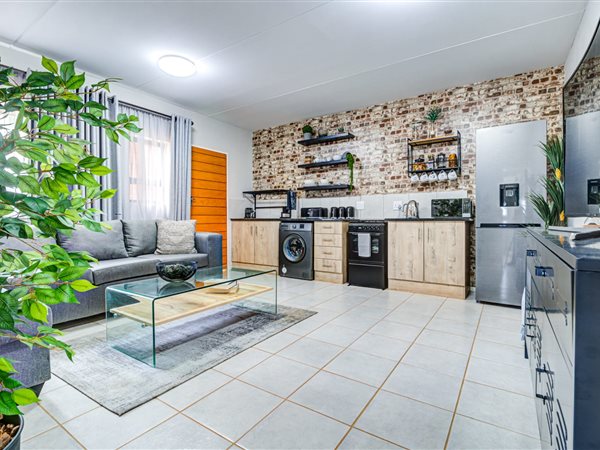 3 Bed Apartment