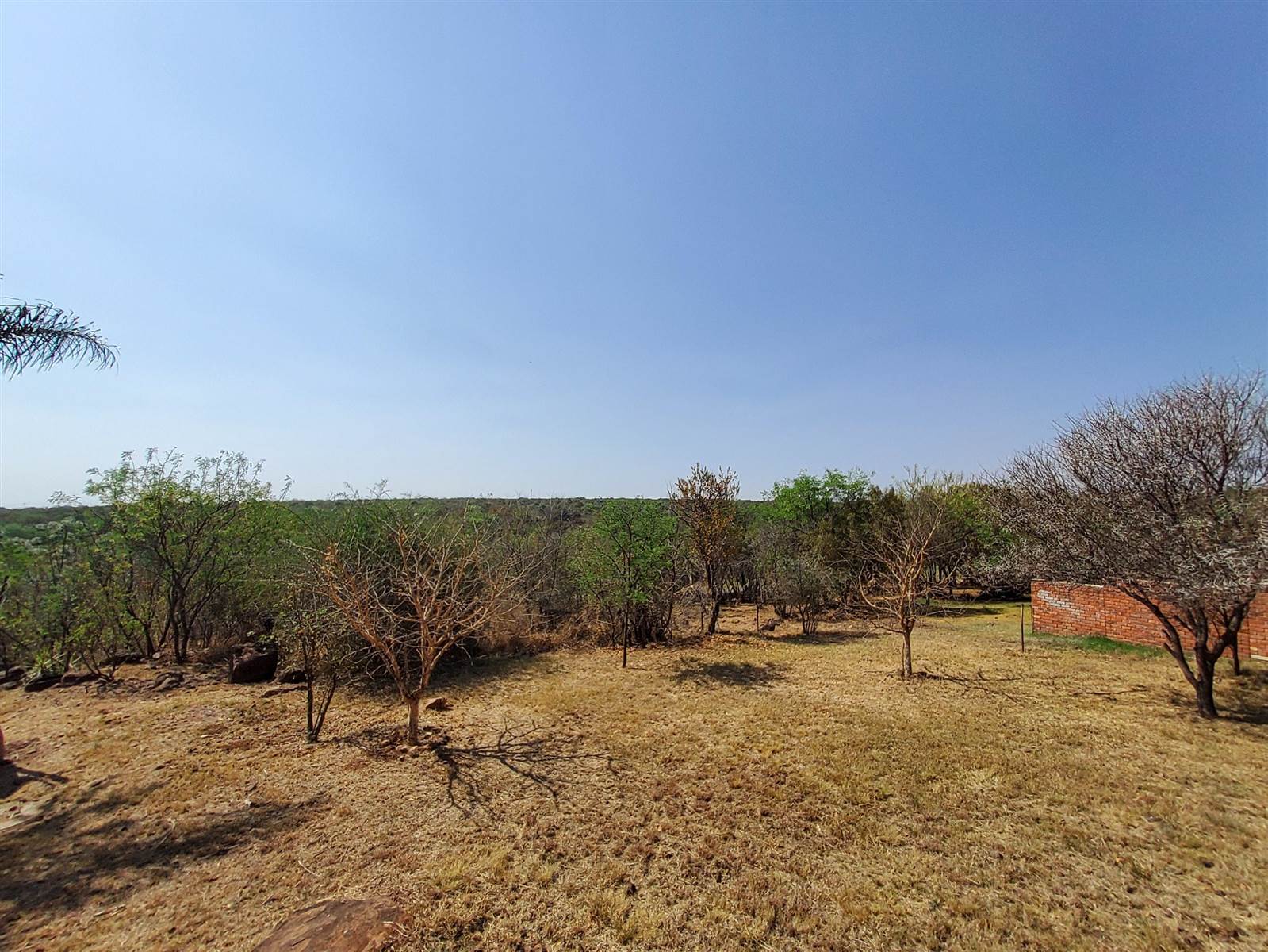 945 m² Land available in Pebble Rock photo number 4