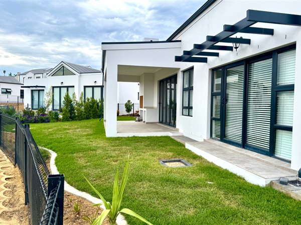 3 Bedroom House 3 Bedroom House