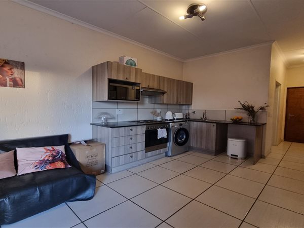 2 Bed Apartment