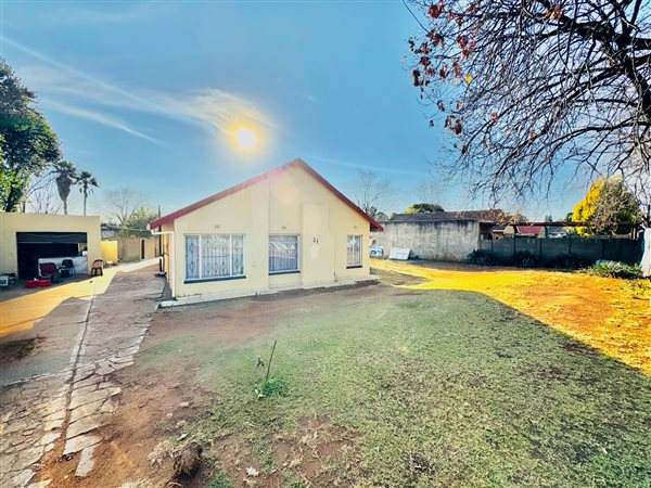 3 Bedroom House 3 Bedroom House
