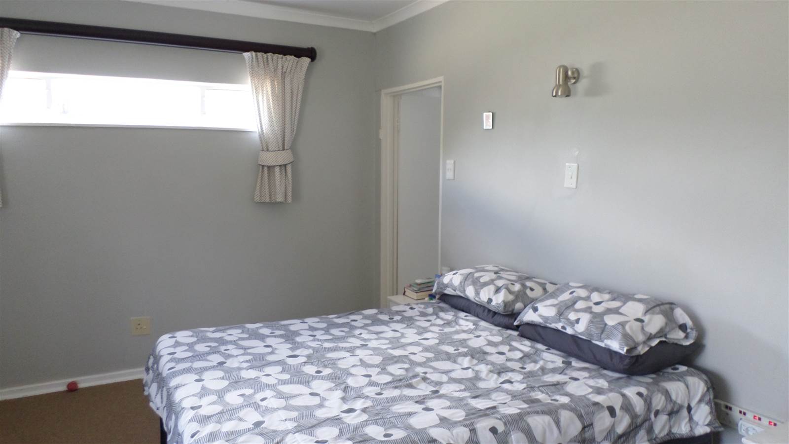 3 Bed House in Middelburg photo number 14