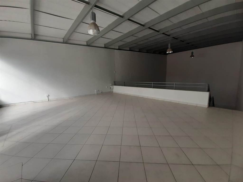 187  m² Industrial space in Greenhills photo number 7