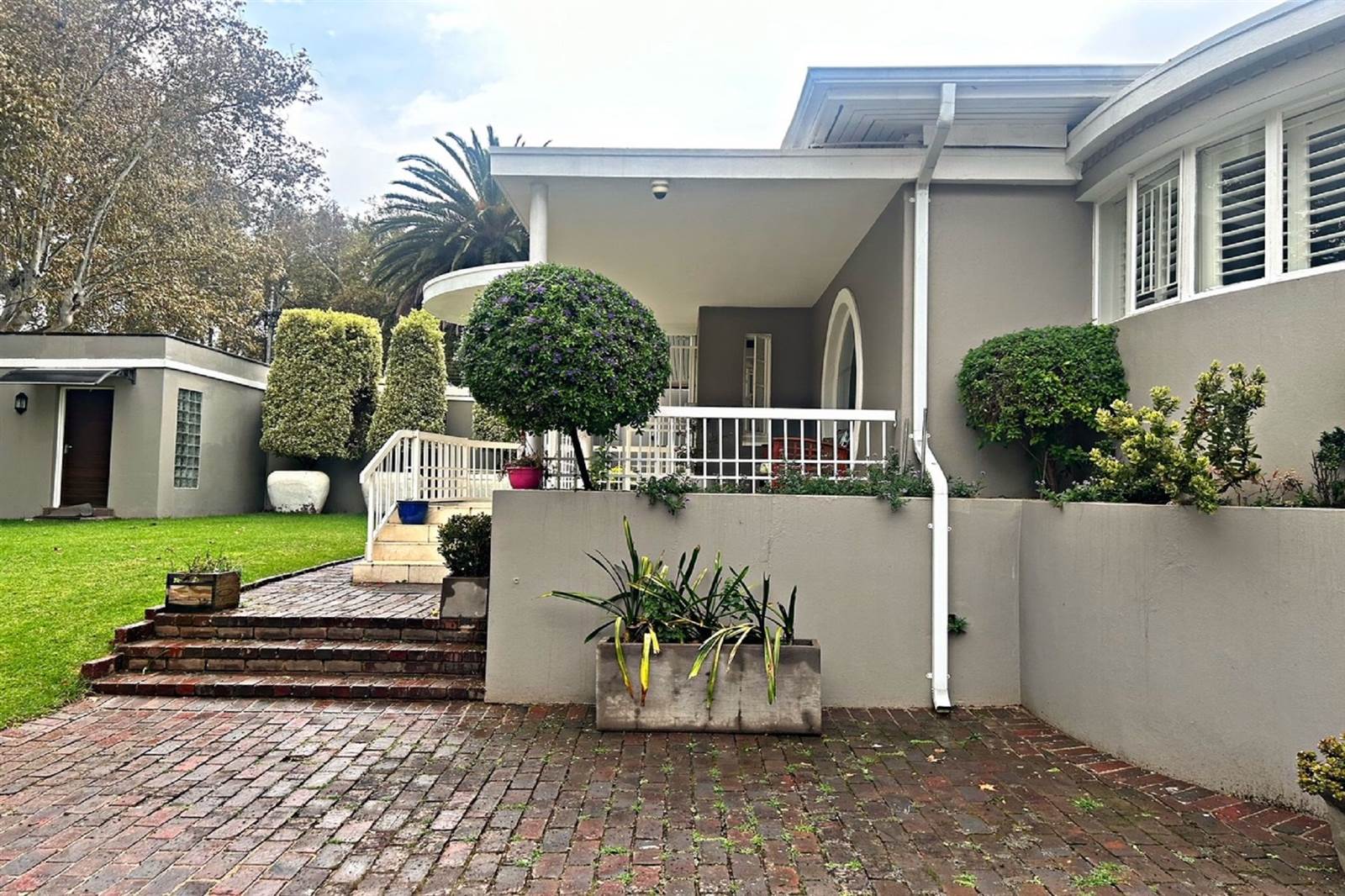 3 Bed House in Greenside photo number 30