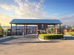 5036 m² Land available in Blue Hills Equestrian Estate