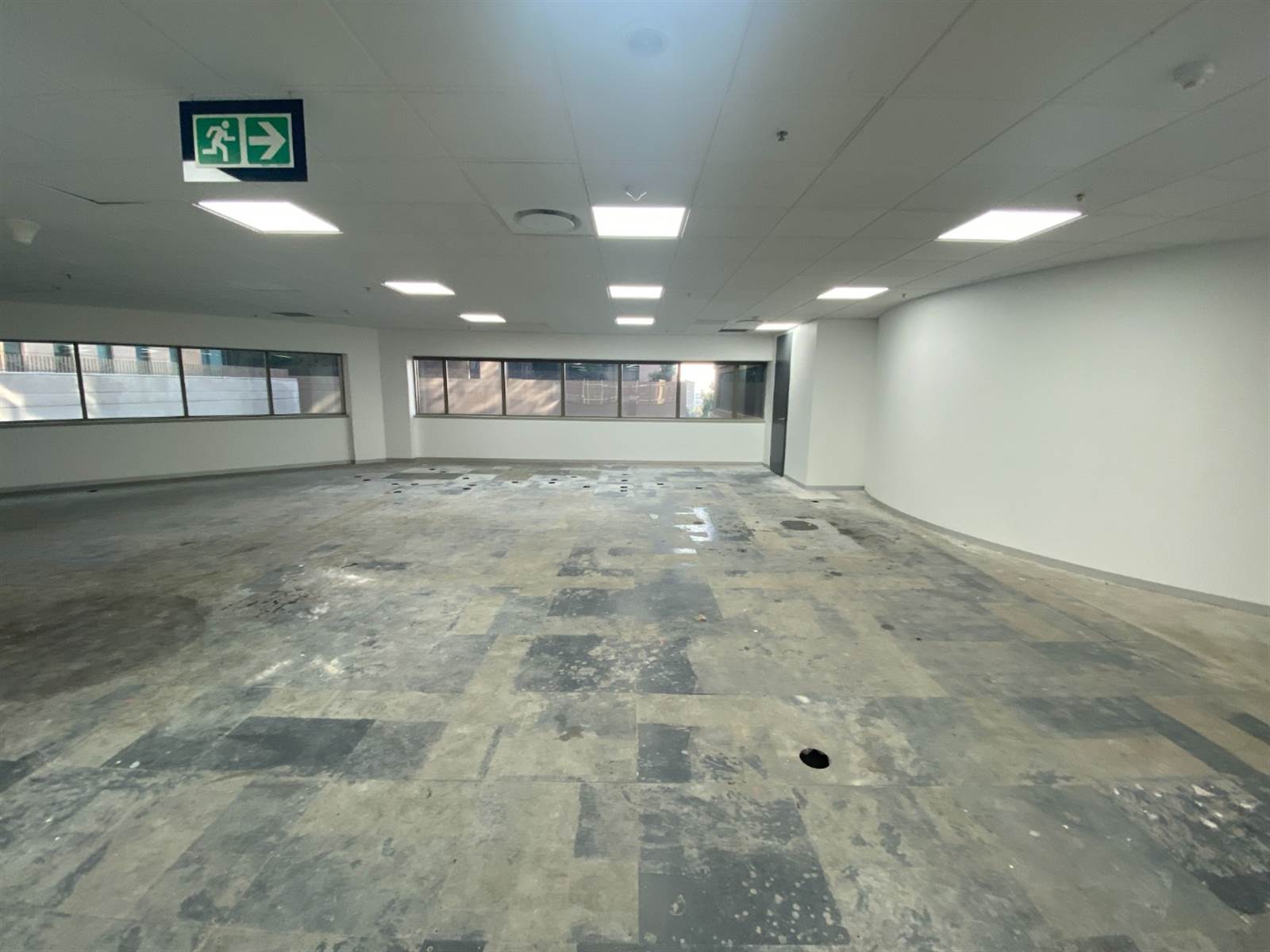 270  m² Commercial space in Sandhurst photo number 8