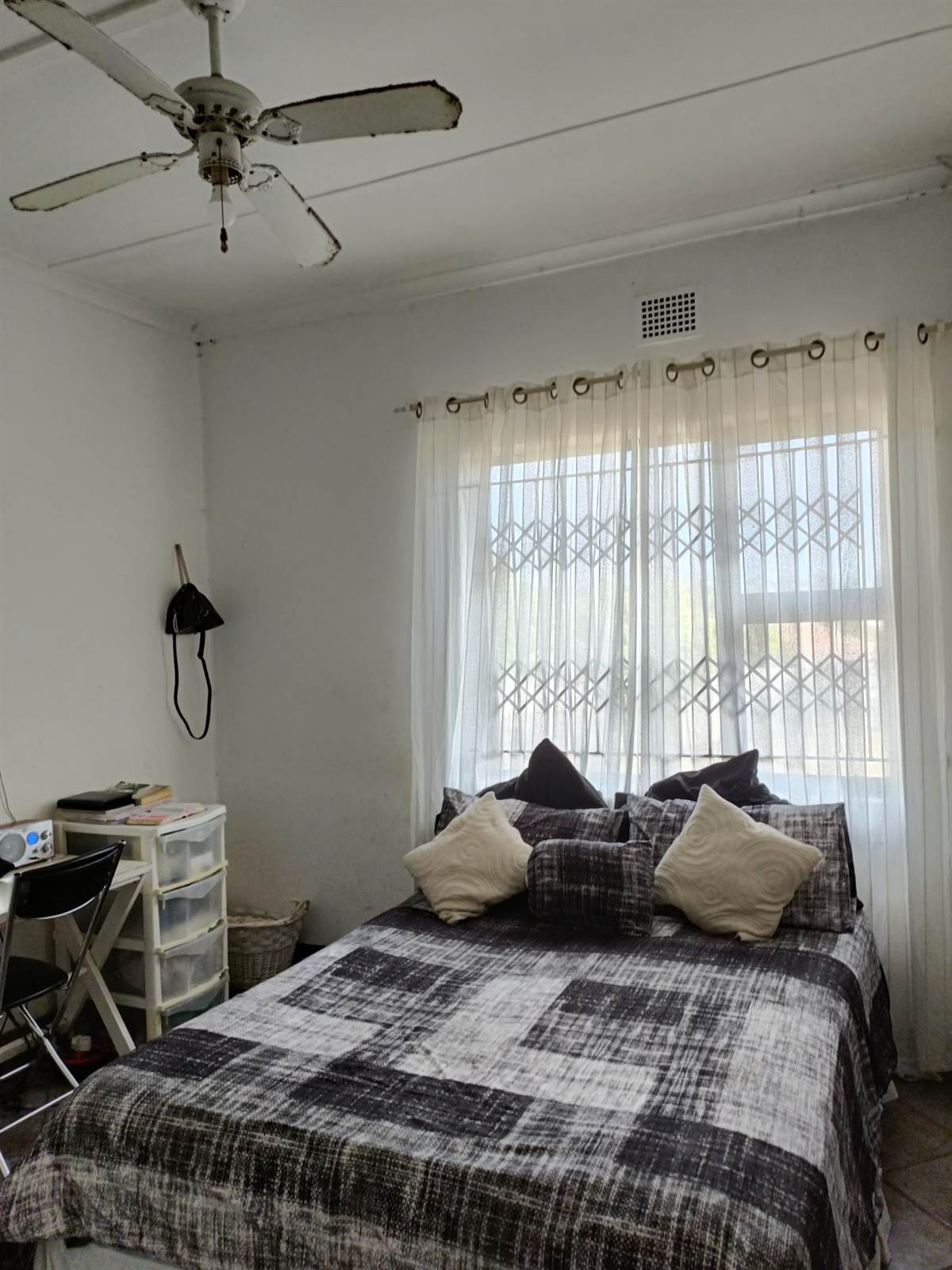 3 Bed House in Empangeni photo number 13