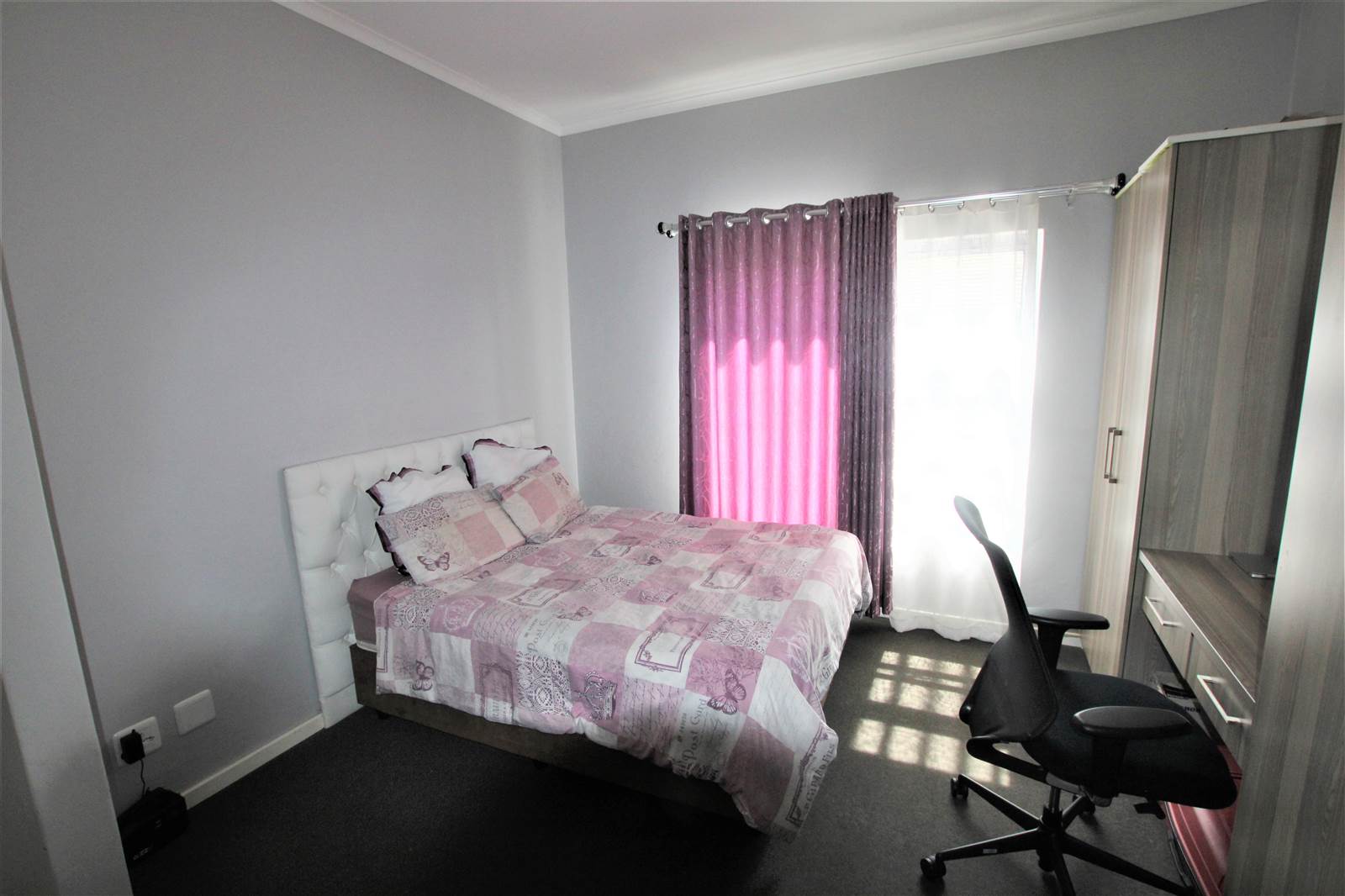 2 Bed Apartment in Blue Hills photo number 6