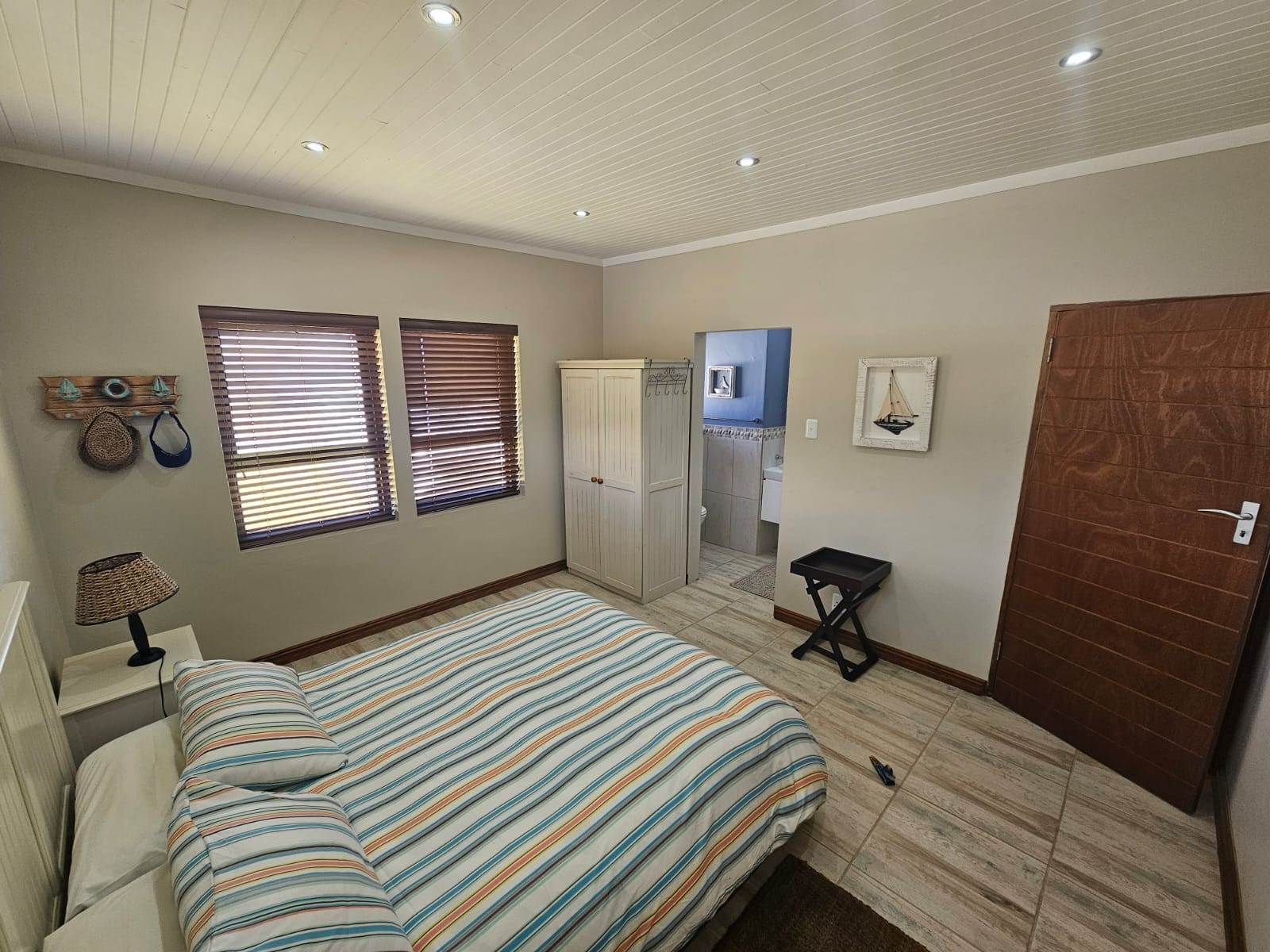 4 Bed House in Jongensfontein photo number 15