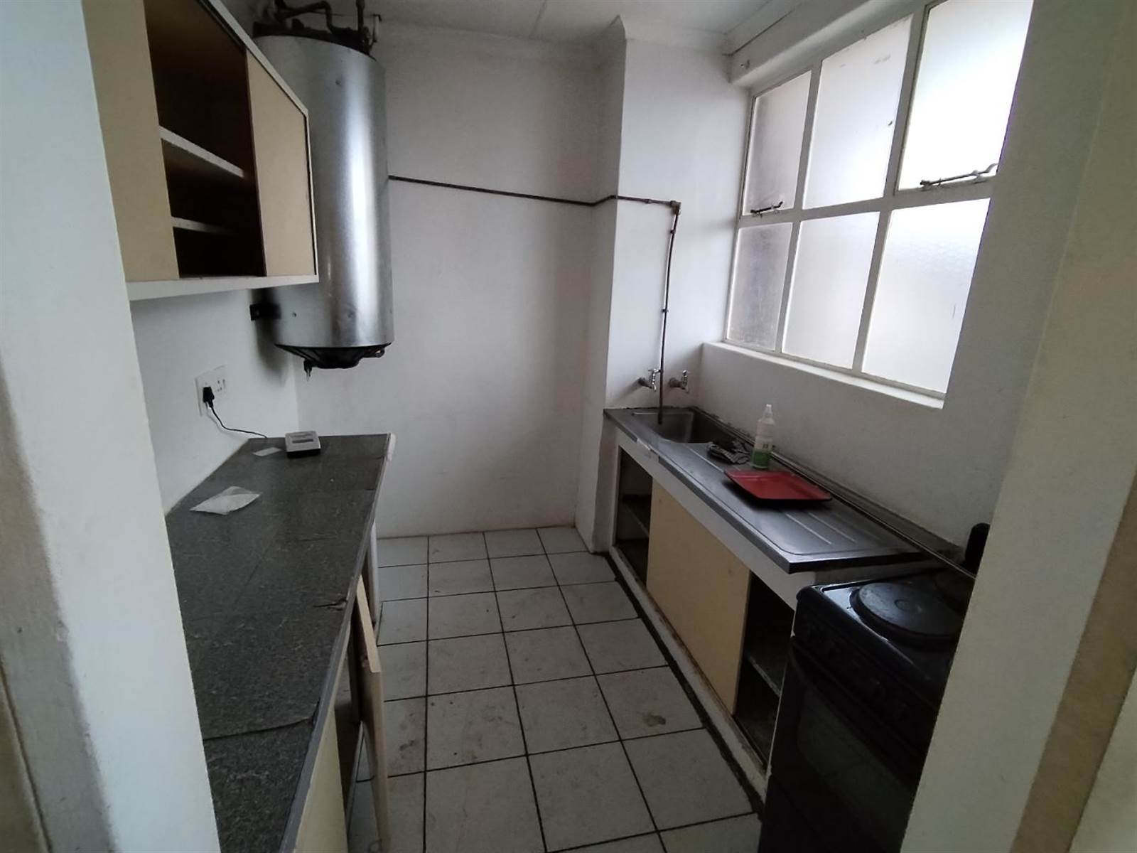 1.5 Bed Apartment in Pretoria North photo number 1