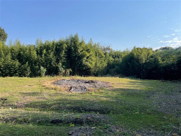 700 m² Land available in Lincoln Meade