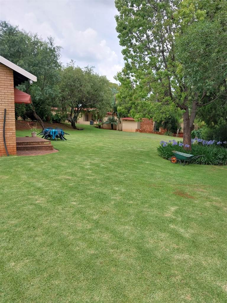 1412  m² Commercial space in Rustenburg Rural photo number 17