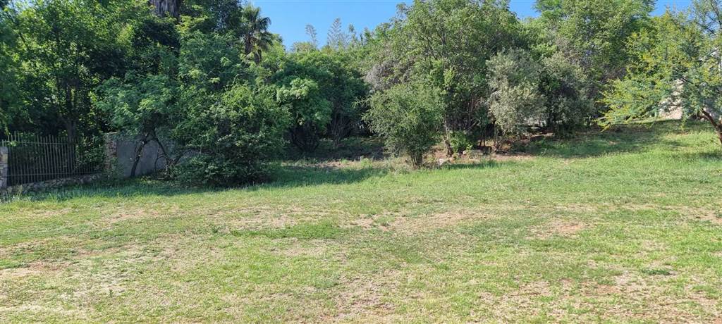 970 m² Land available in Dainfern Golf Estate photo number 5