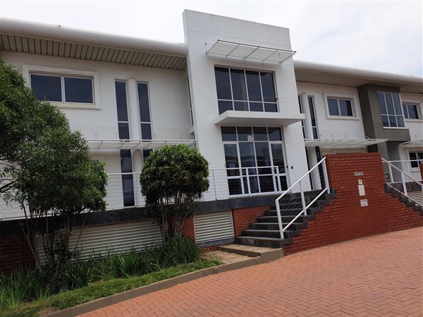 169  m² Office Space in Somerset Park