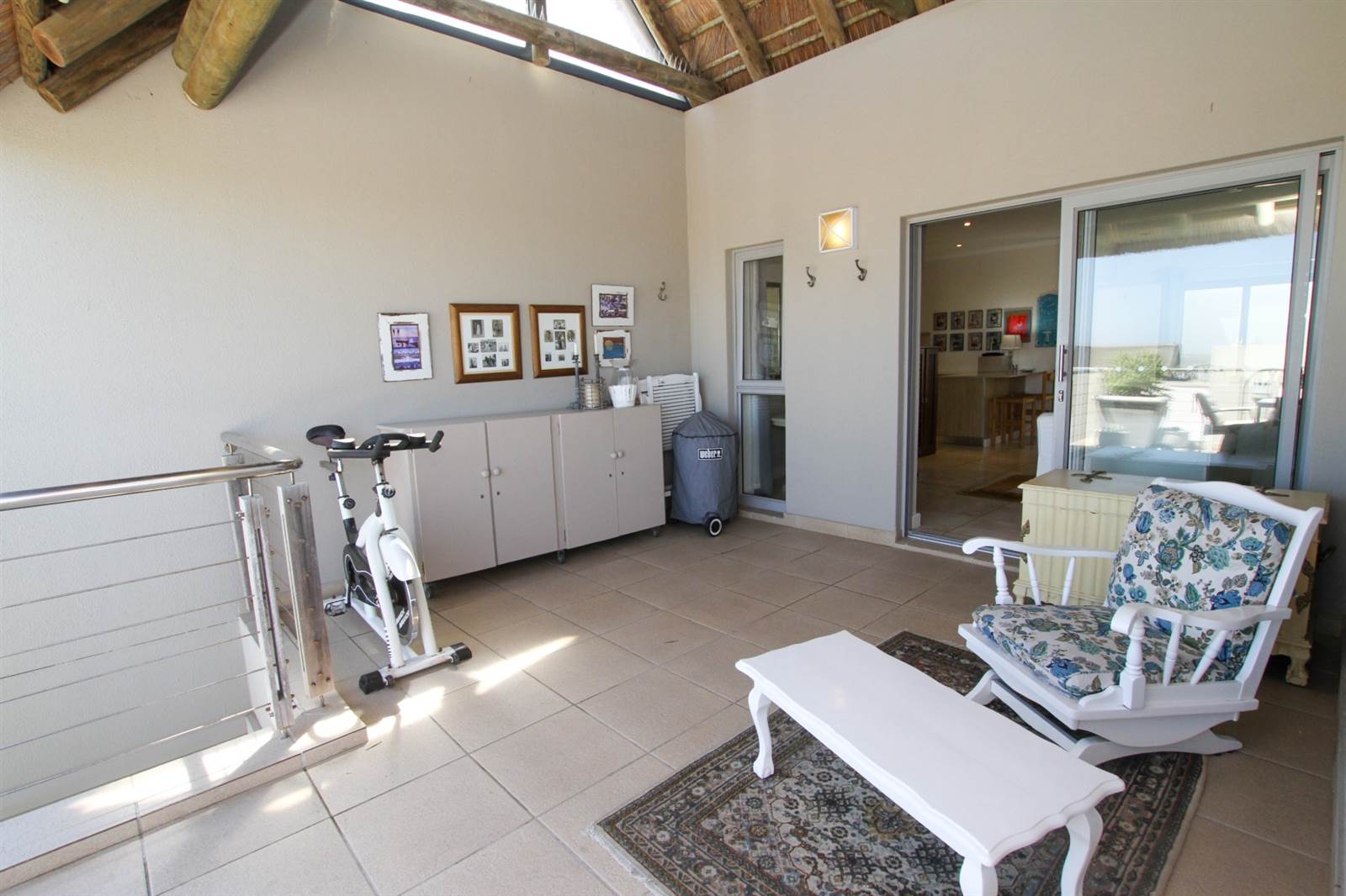 2 Bed Apartment in Plettenberg Bay photo number 16