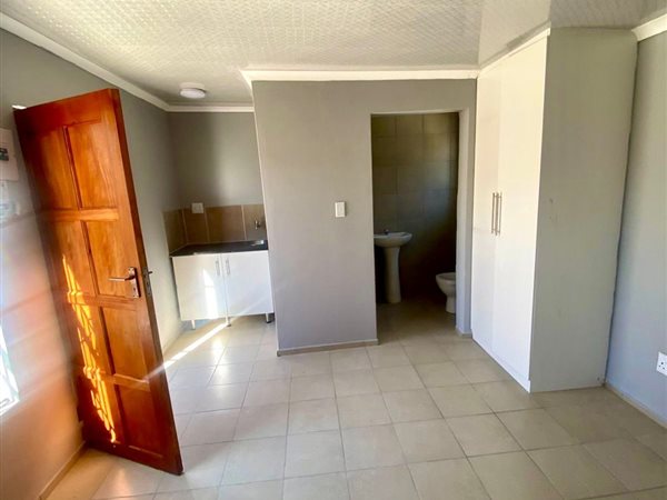 1 Bed Apartment